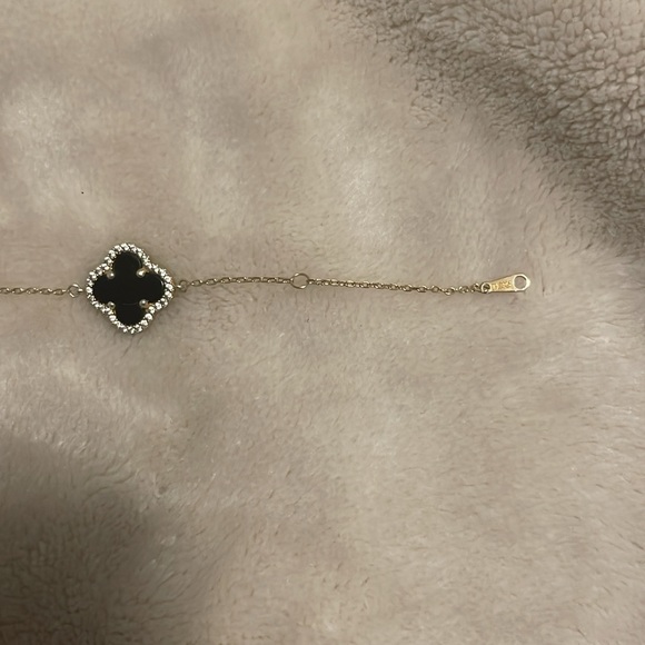 Rachel Zoe | Onxy Black Clover 18K Gold Plated Sterling Silver Bracelet - Picture 3 of 4